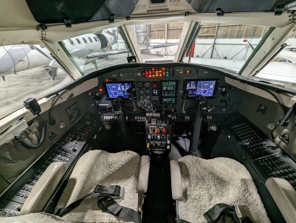 Fairchild Metro III MSN AC-754B Cockpit Garmin Upgrade